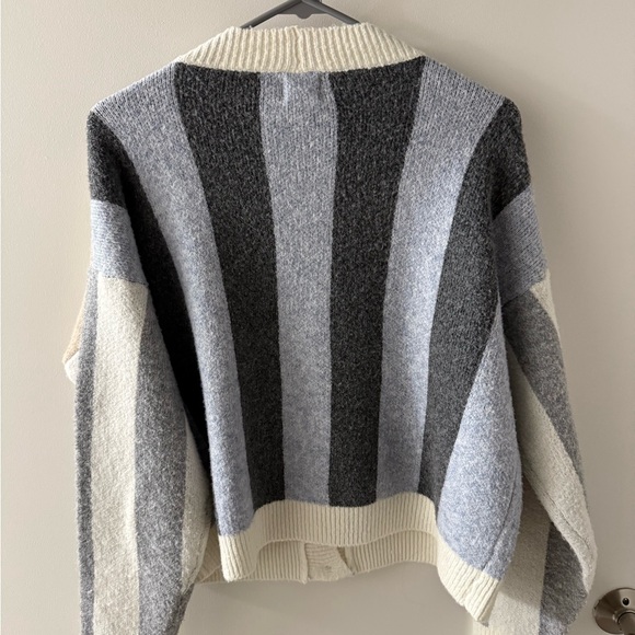 Colorblock Cardigan Sweater - Picture 3 of 3